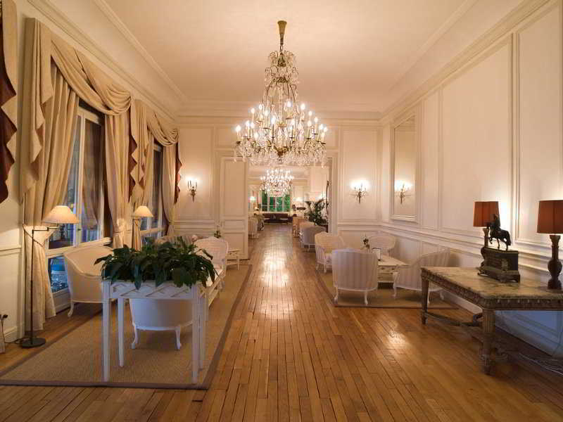Pavillon Henri IV Hotel Restaurant Gastronomique Terrasse سا جيرما أو لي المظهر الخارجي الصورة
