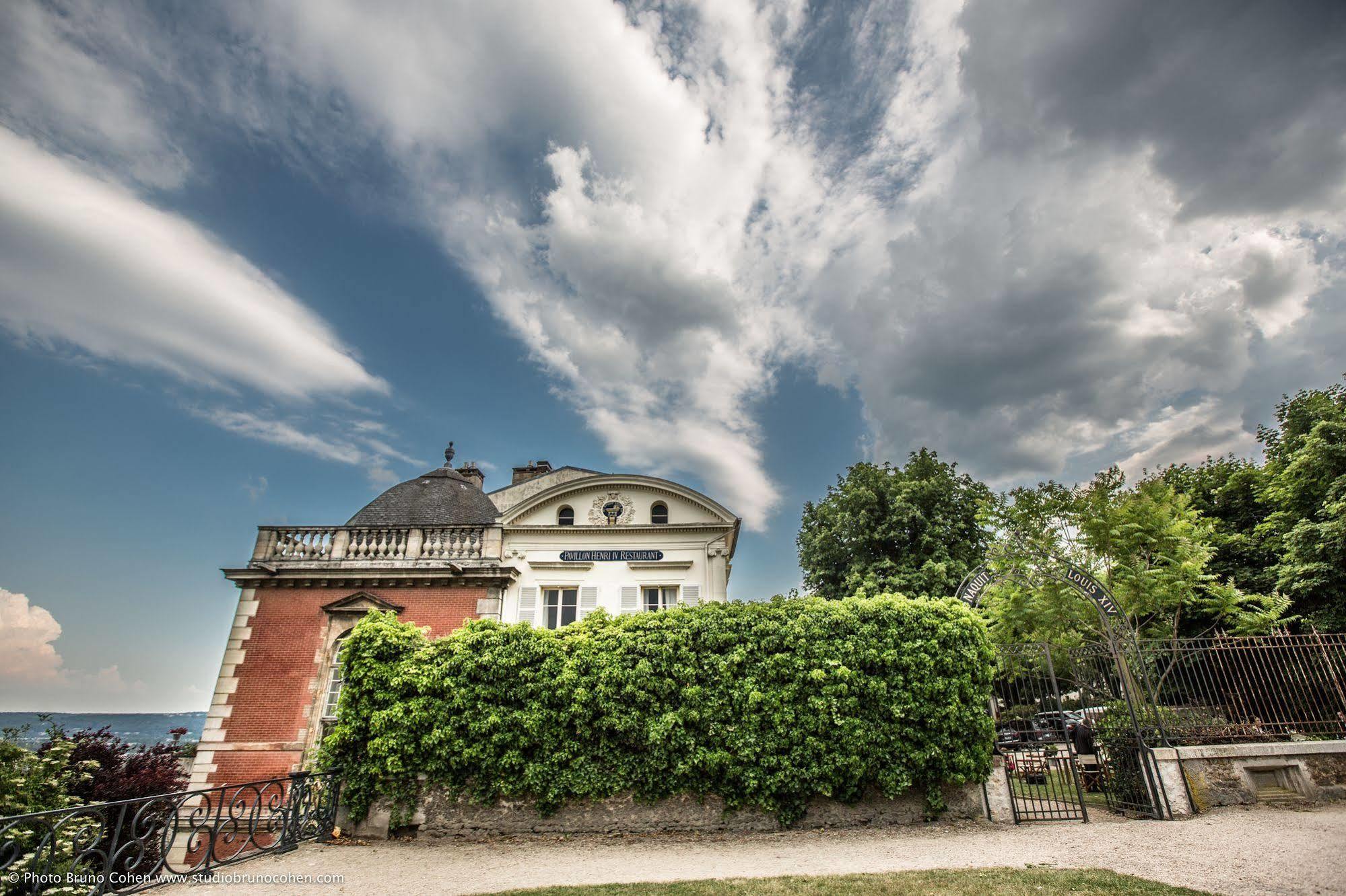 Pavillon Henri IV Hotel Restaurant Gastronomique Terrasse سا جيرما أو لي المظهر الخارجي الصورة