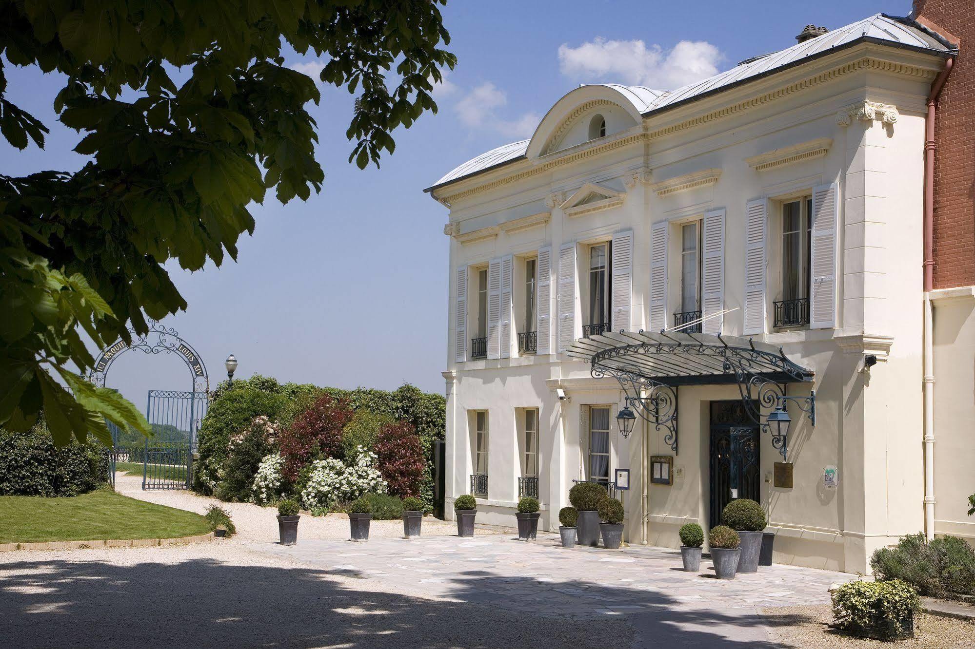 Pavillon Henri IV Hotel Restaurant Gastronomique Terrasse سا جيرما أو لي المظهر الخارجي الصورة